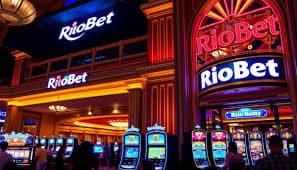 Người dùng Việt Nam trải nghiệm sảnh slot và live casino trên điện thoại 33win02